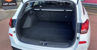 Hyundai i30 CW 1.5 DPi 81kW Comfort - 17
