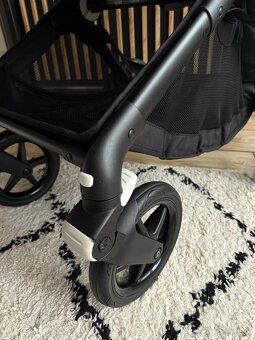 Bugaboo Fox 2 Black/Konges sløjd - 17