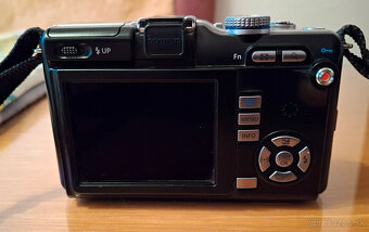 Olympus PEN E PL1 - 17