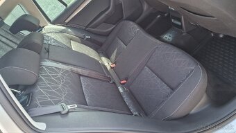 Octavia 3 Combi 1.6tdi 85kw DSG - TOP stav a super výbava - 17