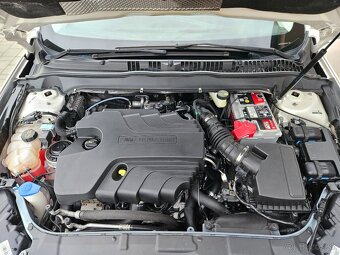 Ford Mondeo Combi 2.0 TDCi Duratorq Vignale A/T - 17