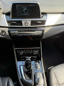 BMW Rad 2 Gran Tourer 2 218i A/T - 17