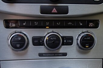 Volkswagen Passat b7 Variant 2.0 TDI Highline - 17