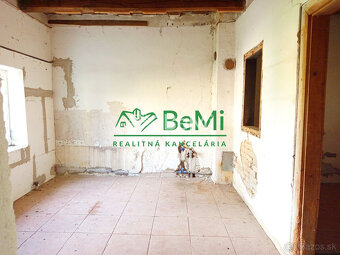 ‼️ Znížená cena ‼️ Predaj rodinného domu - Plášťovce  (039-1 - 17