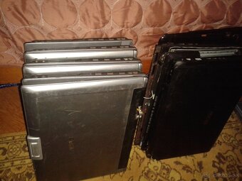 Náhradné diely Acer,Asus,HP, Dell,Lenovo,Toshiba, atd. - 17