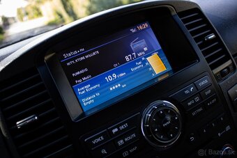 Nissan Navara DoubleCab 3.0 V6 dCi Platinum A/T Long Košice - 17