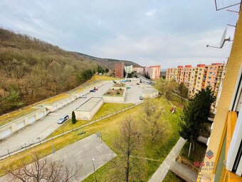 Na predaj 3-izbový veľkometrážny byt – Partizánske, 77 m² +  - 17