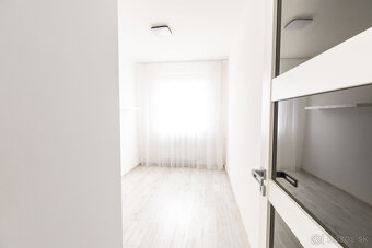 Na predaj 3 izbový byt, Wurmova, Košice - 17