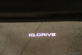 Volkswagen Touran 2020, 7-miest, 2.0TDi - AT7, odpočet DPH - 17