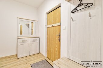 2i byt, Bratislava – Karlova Ves, Ľ. Fullu, predzáhradka - 17