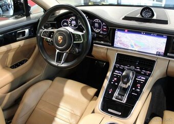Porsche Panamera 4 Sport Turismo E-Hybrid Sport hybridní - 17