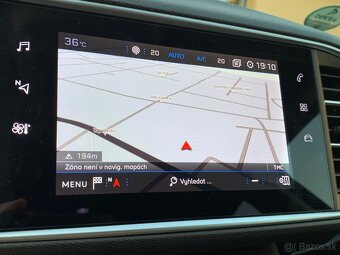 PEUGEOT 308 SW 2021 1.5Hdi 96kw VIRTUAL ŤAŽNÉ - 17