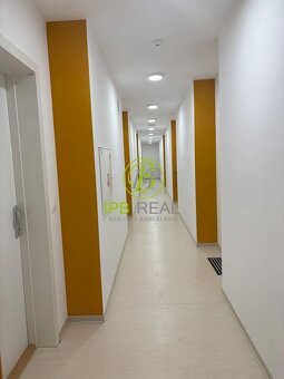 Nový neobývaný 2-izb. byt s parkovaním na Bytstrickej ul. v  - 17