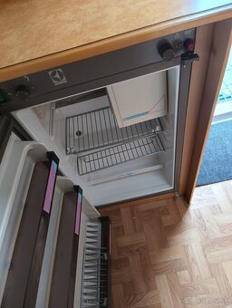 Knaus Azur 400 - Predstan - 17