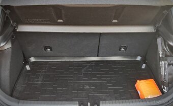 Hyundai I20 benzín , Nebúrané, nové v SR - 17
