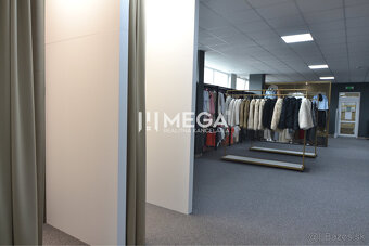 ODSTÚPENIE prevádzky - štýlový obchod s oblečením - mesto Hu - 17