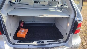 Mercedes-Benz B180 - 17