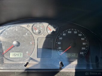 Predam vw t5 caravelle 4x4, 8 miestne, obojstranné šupačky - 17
