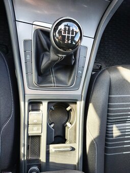 Volkswagen Golf 7 Variant 1.6 TDI BMT 110k - 17