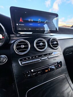 Mercedes GLC 250d 4MATIC A/T AMG line Rezervované - 17