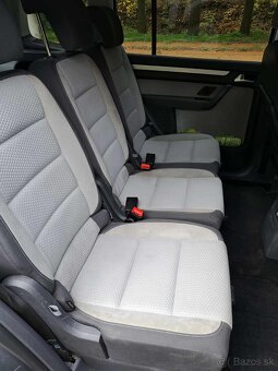 VW Touran Cross 1.6 TDI - 17