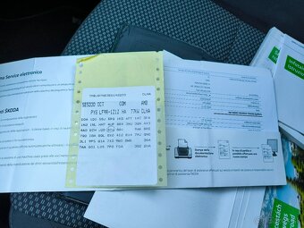 Škoda Octavia Combi 1.6TDI - DSG - 2014 - Ambition - 17