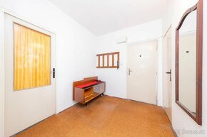 MIKELSSEN - Na predaj 4 izbový byt vo vyhľadávanej štvrti Ra - 17