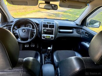 Kia Sportage 2.0 CRDI 4x4 - 17