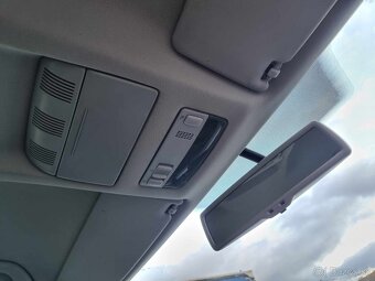 ROZPREDAM SKODA OCTAVIA II facelift na náhradné diely - 17