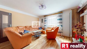 Rodinný dom s veľkým pozemkom 1779 m2 / Vaďovce pri Starej T - 17