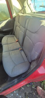 Predam na nahradne diely  fiat stilo  1.6 16v - 17