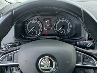 Škoda Karoq 1.6 TDI Executive - 17