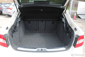 Škoda Superb 2.0 TDI CR 140k Comfort - 17