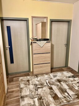 Predaj 3-izbový byt so zariadeným a parkovacím miestom  - 17