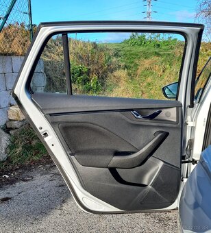 Predám  Škoda Scala 1.6 TDI Ambition - 17