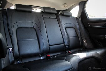 Jaguar F-Pace 2.0 D165 MHEV S AWD A/T - 17