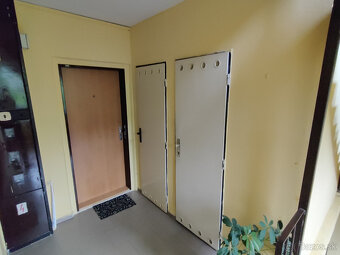 Prenájom 3 izb. Furča (Zupková ul.), upravený, čiast. zariad - 17