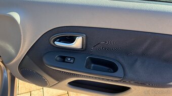 Renault Thalia 1.2 16V - 17