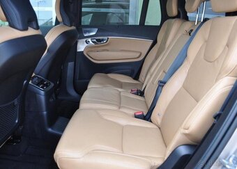 Volvo XC90 T8 AWD ULTIMATE BRIGHT Zadáno 228 kw - 17