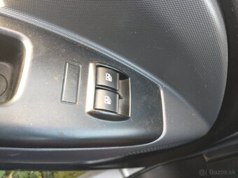Fiat Doblo 1.6 r.v.2011 66kW - 17