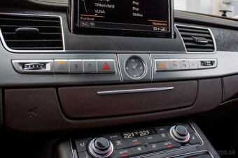 Audi S8 4.0 TFSI quattro Tiptronic / AJ NA SPLÁTKY / - 17