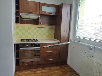 3izb.byt s výhladom na Vysoke Tatry v Poprade - 17