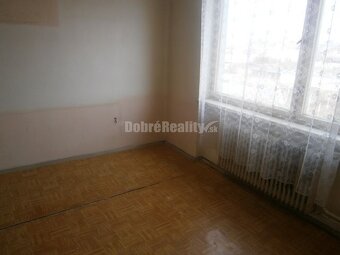 Rodinný dom v centre mesta Hurbanovo na predaj  - 17