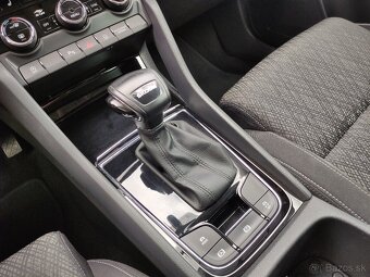 Škoda Karoq DSG STYLE FullLED VIRTUAL KAMERA - 17