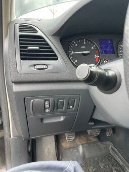 Predám Renault Lagunu - 17