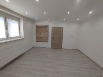 Pekný rodinný dom v Malackách - 17