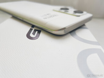 Realme GT2 12/256GB 5G Paper White - 17