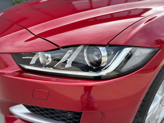 Jaguar XE benzin 2.0 R-Sport AT  - 74 000km - 17