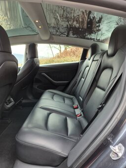 Tesla model 3 Performance (377kw/513k) - 17