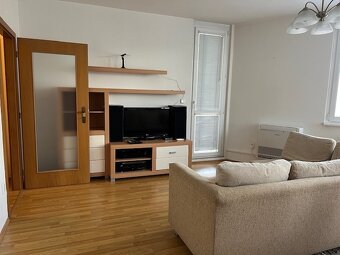 3 izb. byt v Lamači, HEYROVSKÉHO ul. - 17